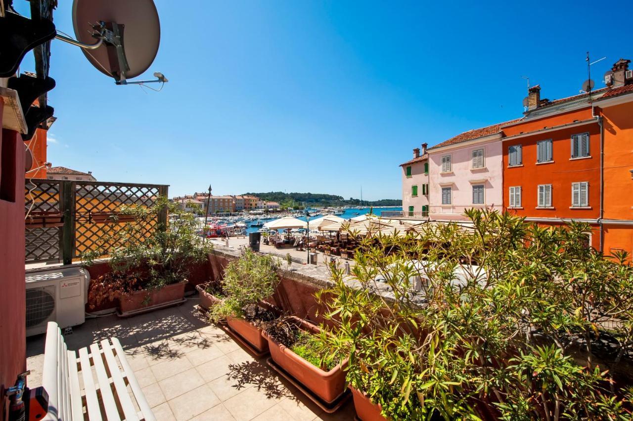 Carera Seaview Apartments 로비니 외부 사진